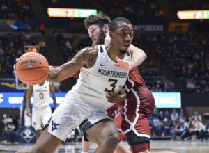 Huggins: Gabe Osabuohien's arrival at WVU came with personal connections not seen in the transfer portal